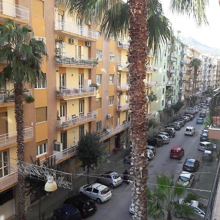 Homeaway Salerno Habitación foto